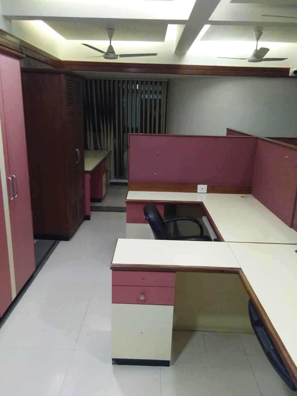 Commercial office space In Satellite Road BI574